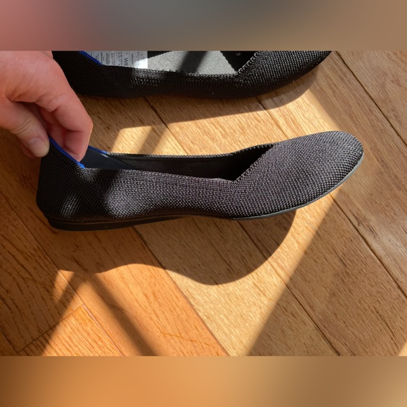 Rothy’s black ballet flats- classic addition size 8 - Picture 2 of 8